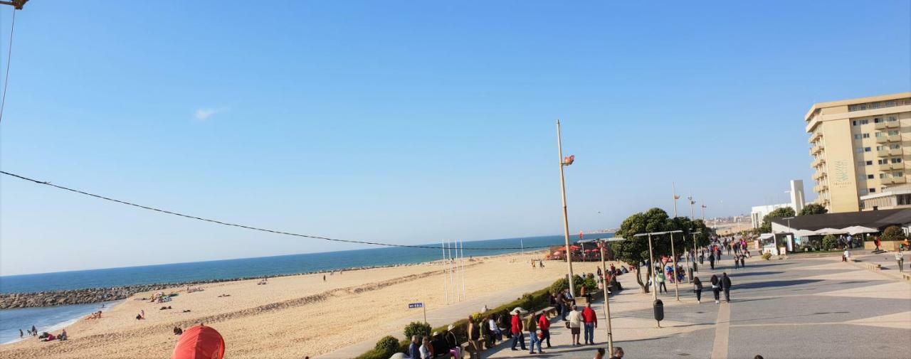 إسبِنو The Shore@Greencoast - Waterfront Beach House Espinho المظهر الخارجي الصورة